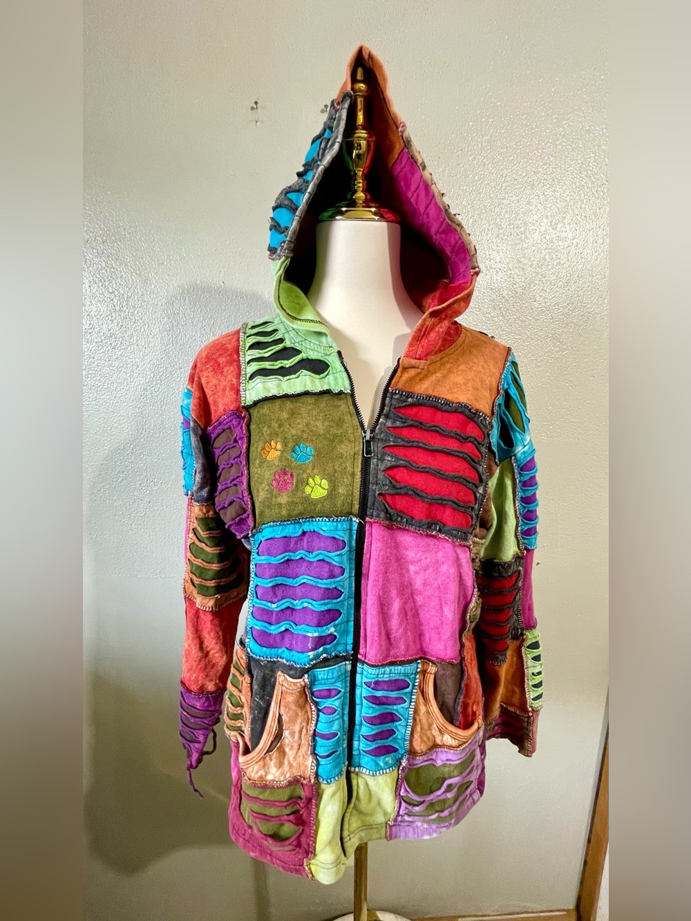 Rising International Patchwork Hoodie XL Boho Artwear Festival Knit Jacket Nepal
